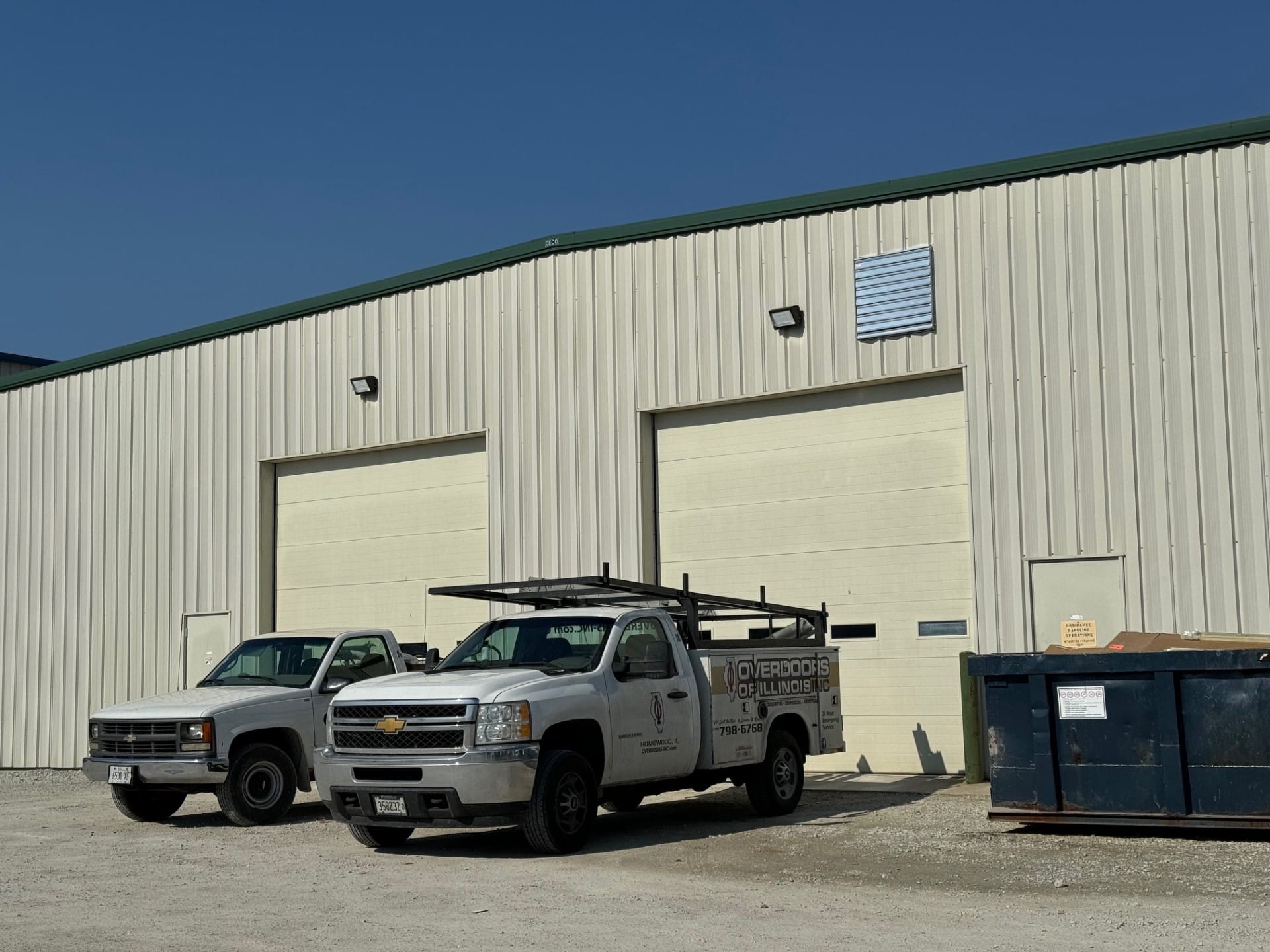 TRUCKS IN BACK Holly