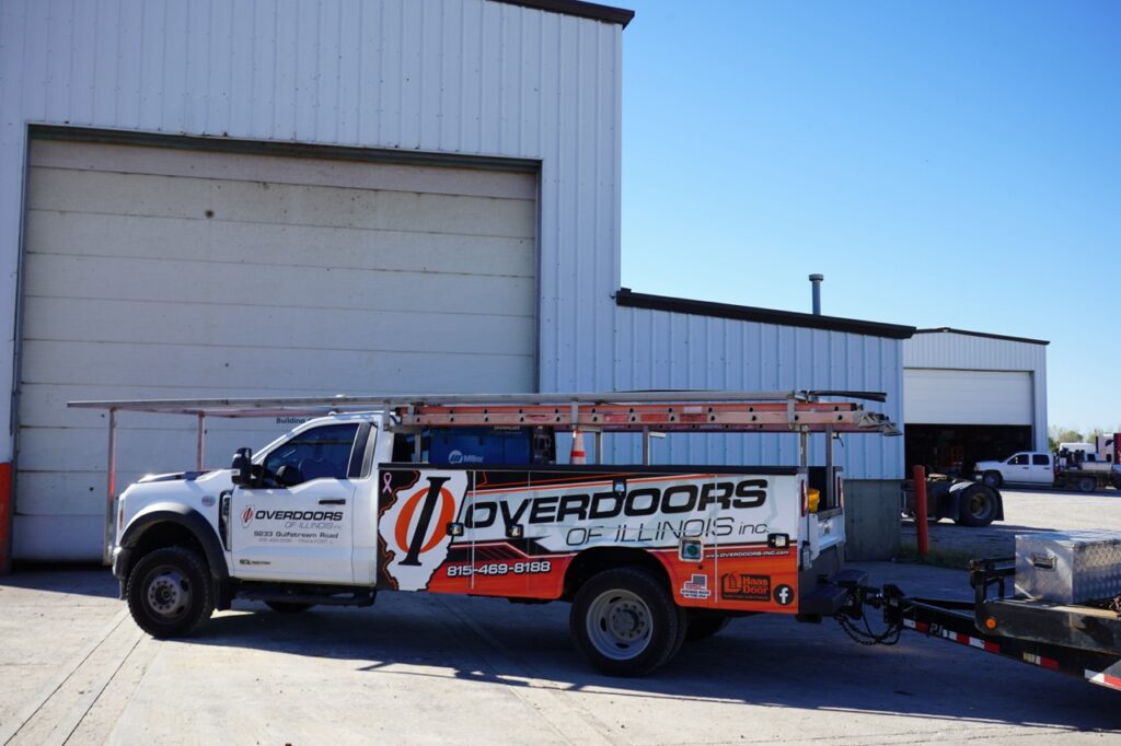 Commercial-Garage-Doors-Overdoors-of-Illinois4 Commercial Garage Doors Overdoors of Illinois4