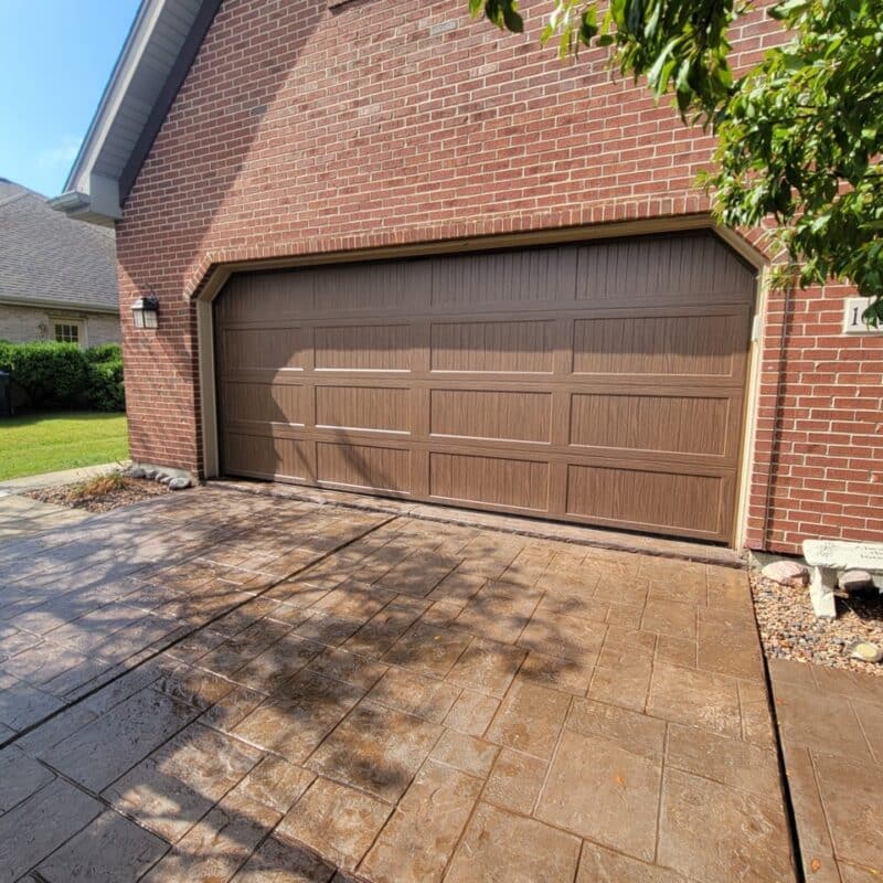Overdoors of Illinois Residential Garage Doors11