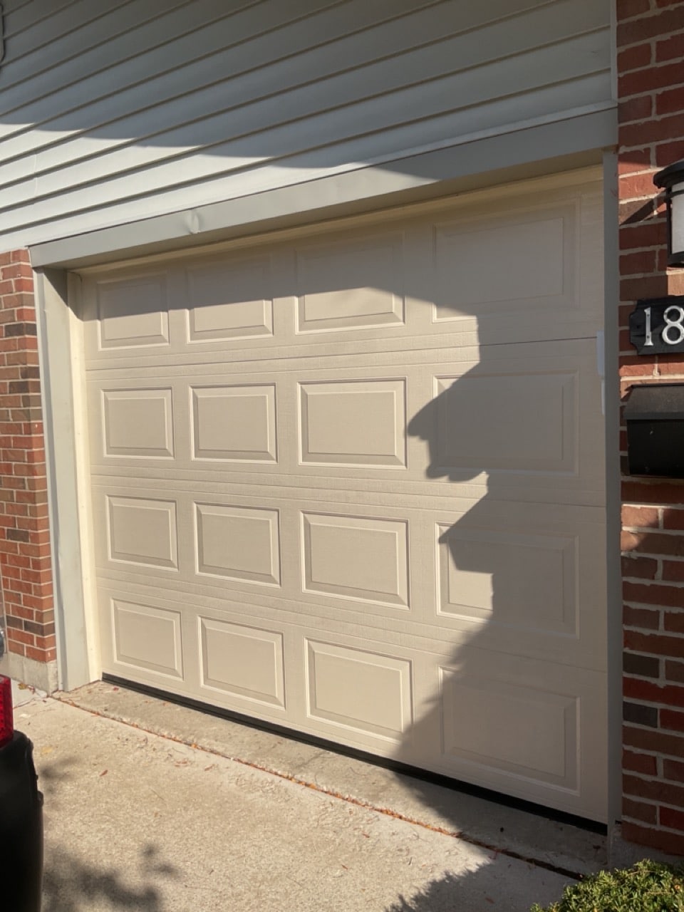 Overdoors of Illinois Residential Garage Doors4