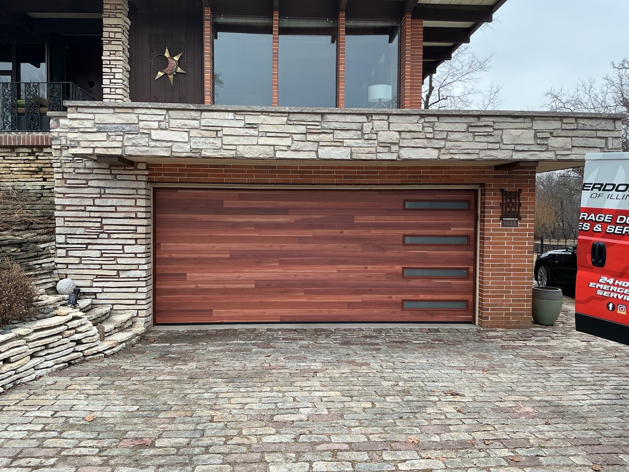 overdoors of Illinois residential garage door installation23
